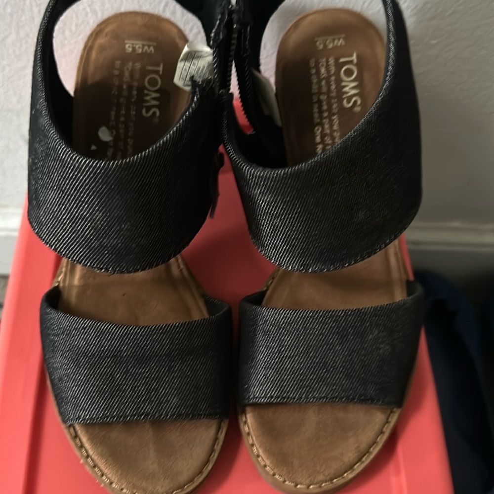 COPY - Toms open toed heels